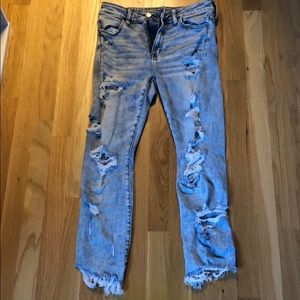 size 10 american eagle ripped jegging cropped